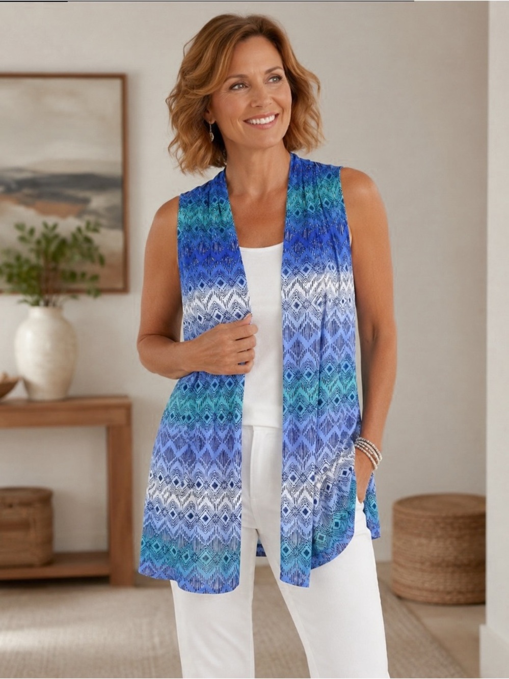 Chico’s Travelers Blue Geometric Tribal Open Front Lightweight Vest Size 2 US L